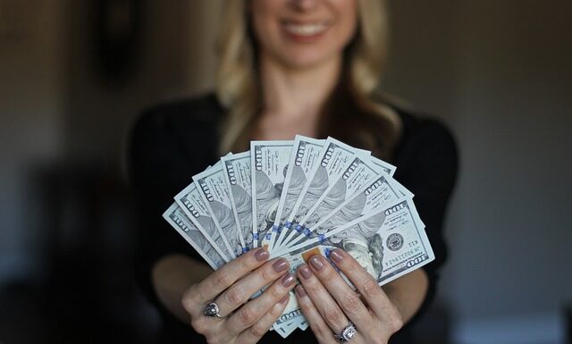 Ile trzeba zarabiać żeby kupić dom w UK? Ile trzeba zarabiać żeby kupić dom w UK?