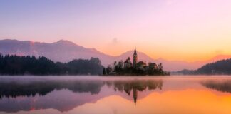 Czy Kościół anglikański uznaje papieża?