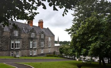 Dlaczego w Irlandii są dwa krany?