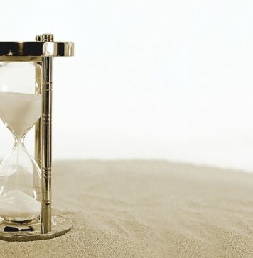 Jak długo trwa lot z Polski do Tunezji?