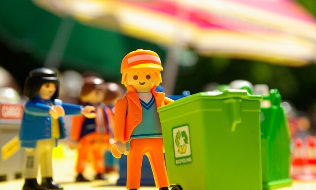 Ile zarabia śmieciarz w UK? Ile zarabia śmieciarz w UK?