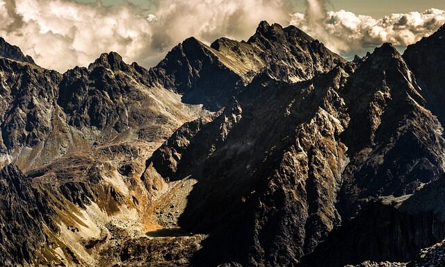 Jakie szlaki w Tatrach dla początkujących?