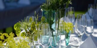 Co to jest dinner po polsku?