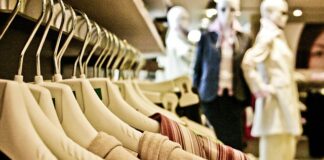 Kiedy najlepiej kupić funty?