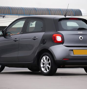 Wynajem auta na kartę debetową – instrukcja wynajem auta karta debetowa